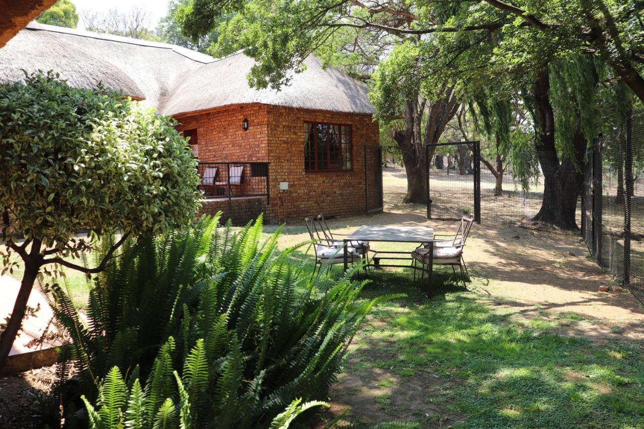 Khaya Africa Guesthouse Midrand Exterior photo